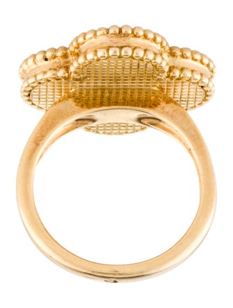 Van Cleef & Arpels Magic Alhambra Ring