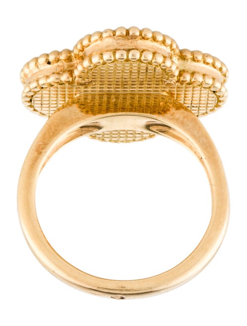 Van Cleef & Arpels Magic Alhambra Ring