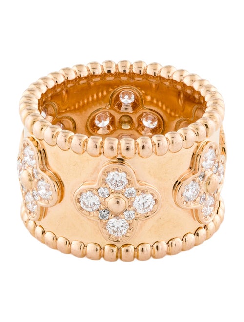 Van Cleef & Arpels Perlée Clover Ring, Large Model