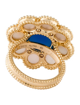 Van Cleef & Arpels Mother Of Pearl Pâquerette Ring