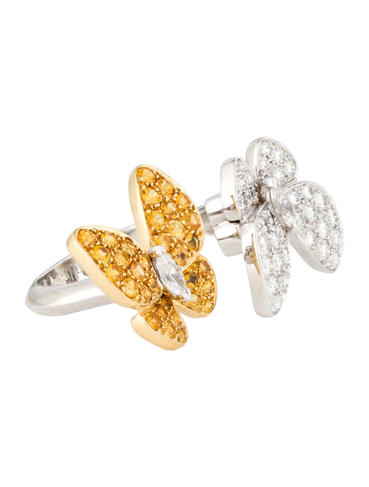 Van Cleef & Arpels Two Butterfly Between the Finger