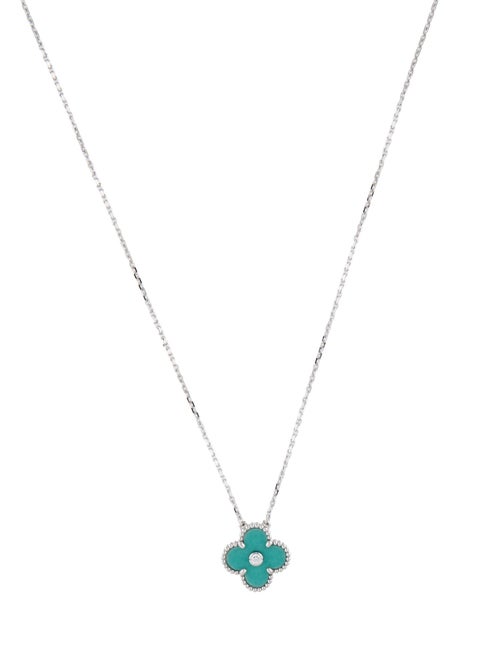 Van Cleef & Arpels Limited Edition Holiday 2022 Alhambra Pendant Necklace
