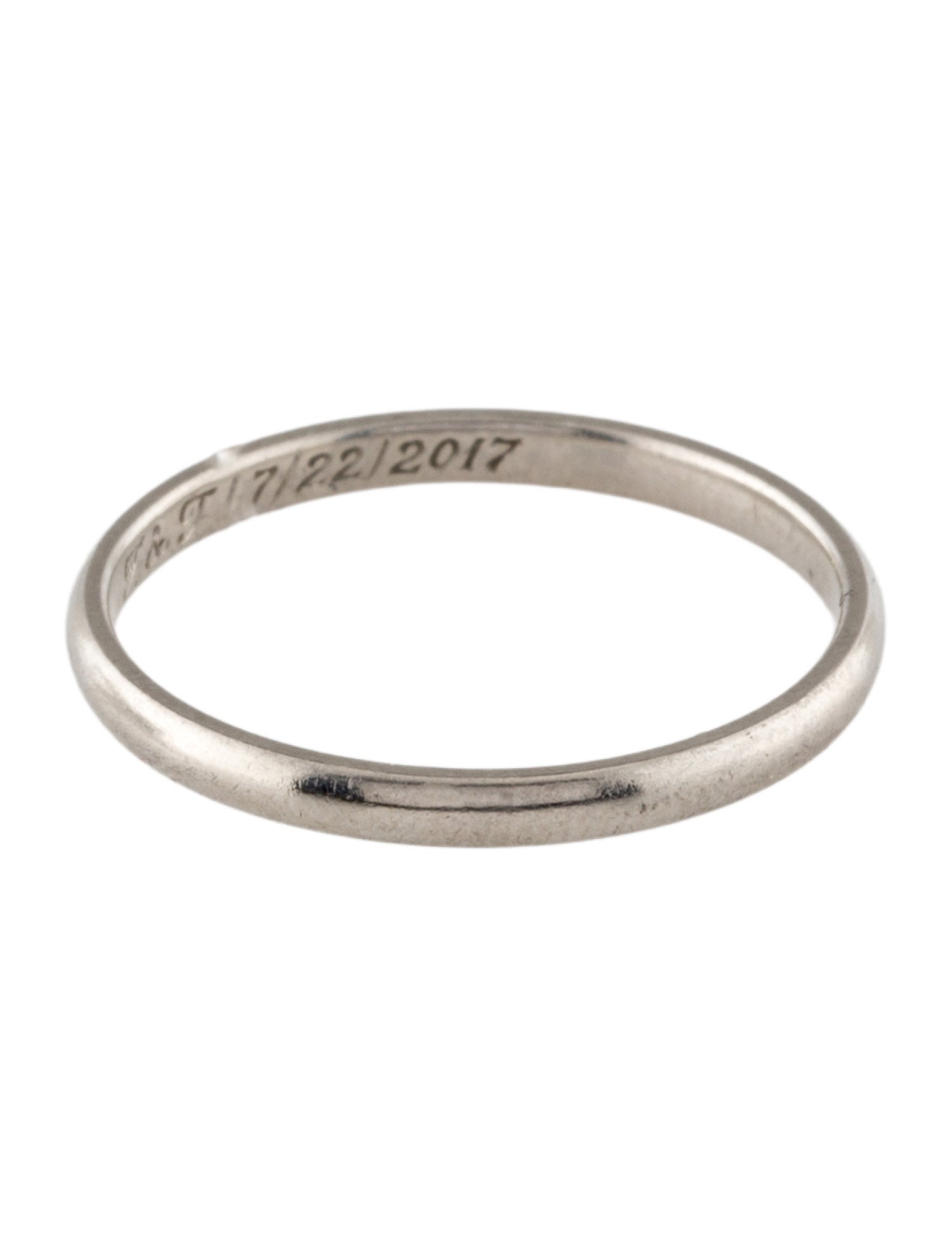 Van Cleef & Arpels Tendrement Wedding Band