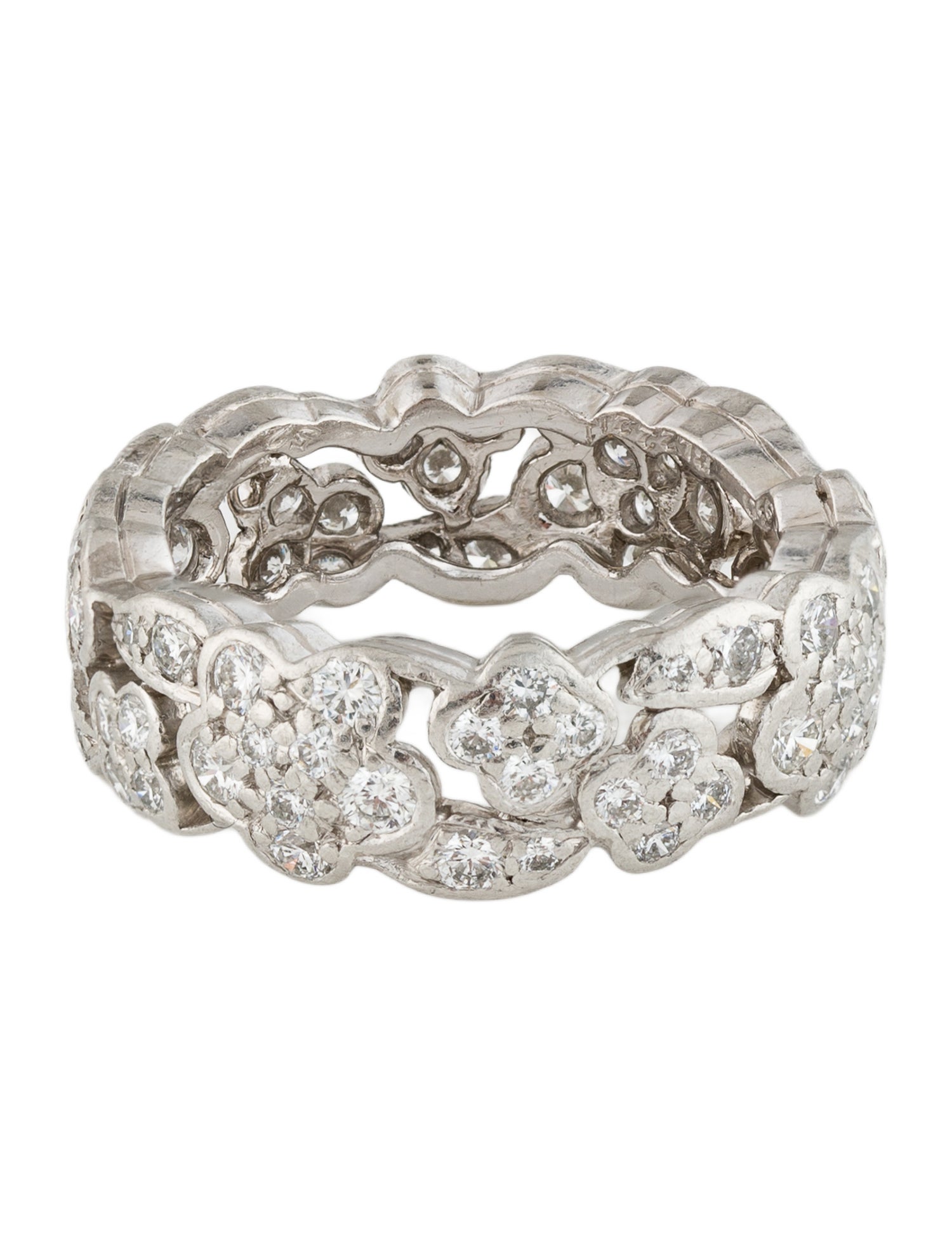 Van Cleef & Arpels Floral Gwendolyn Ring