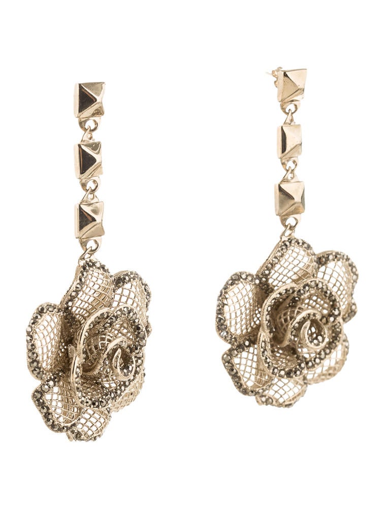 maison valentino earrings