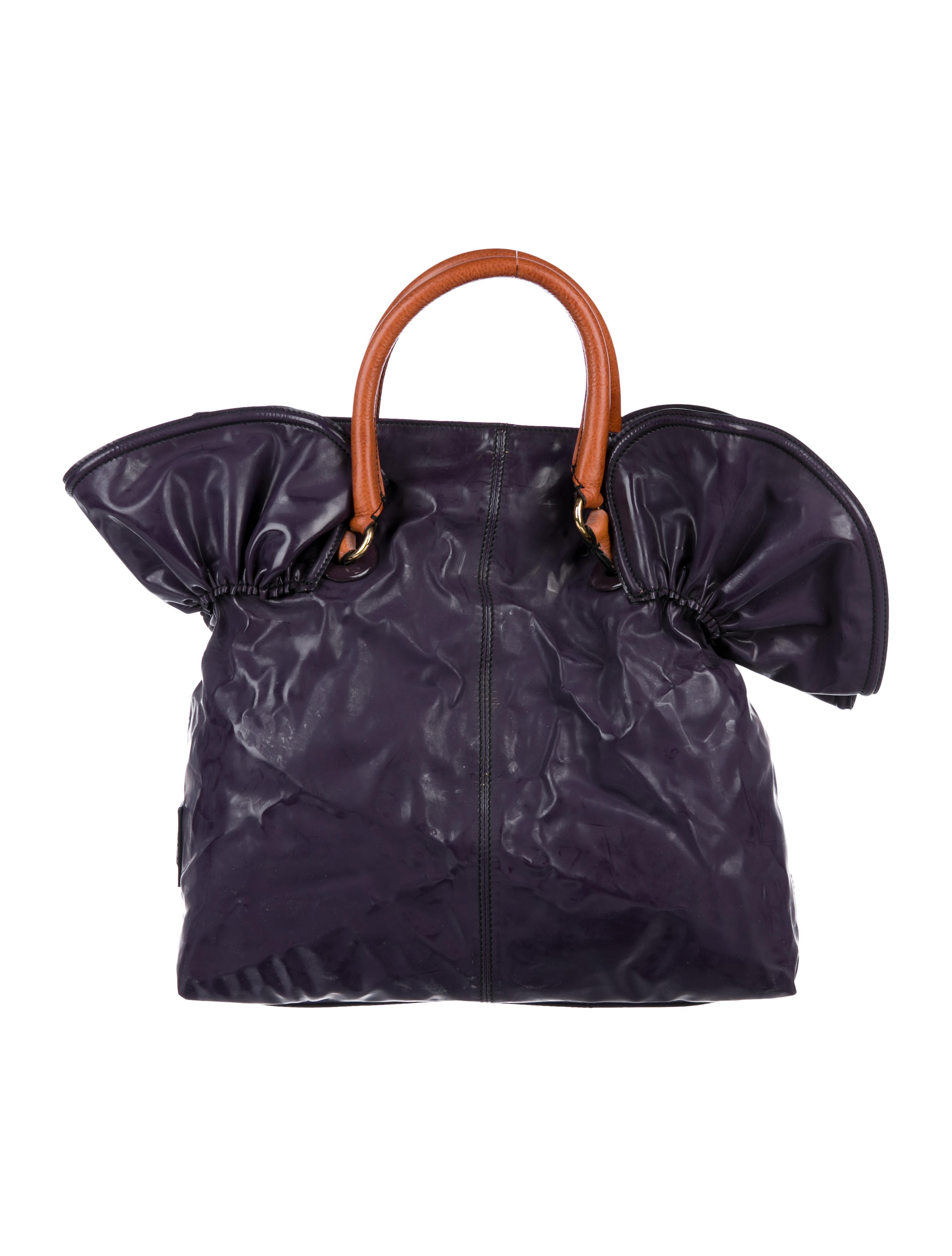 Are Valentino Bags Luxury Vinyl