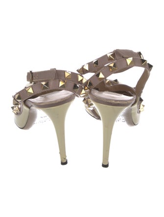 Valentino Rockstud Accents Patent Leather T-Strap Pumps