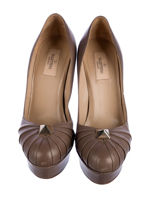 Valentino Rockstud Accents Leather Pumps