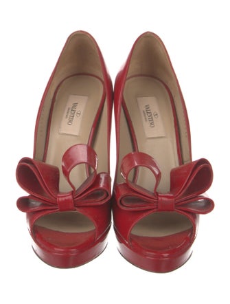 Valentino Patent Leather Bow Accents Slides