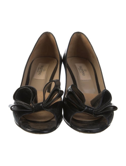 Valentino Patent Leather Bow Accents Pumps
