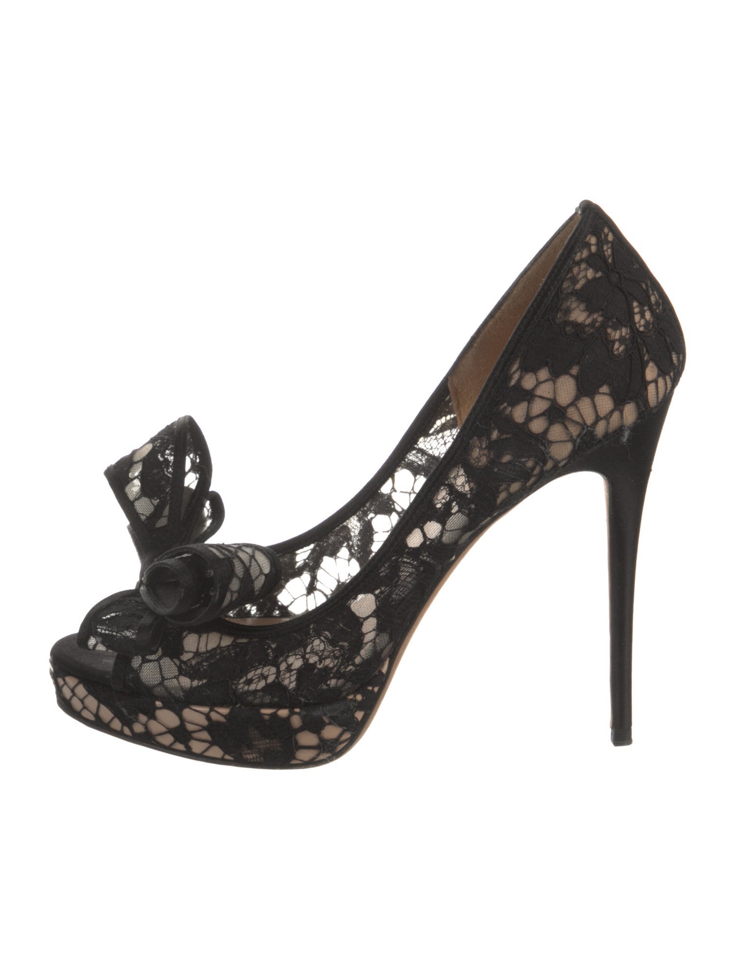 Valentino Lace Lace Pattern Pumps