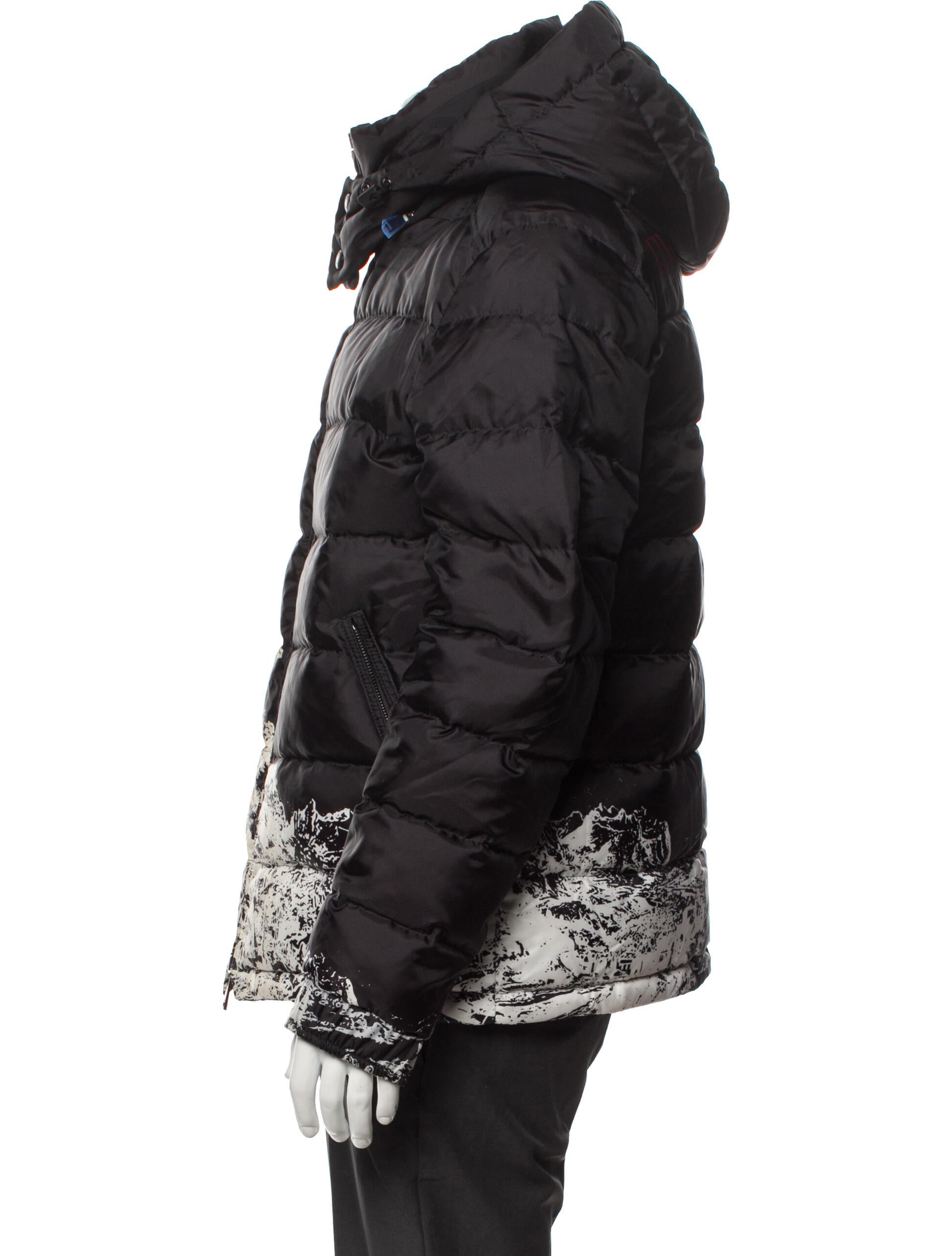 Valentino Graphic Print Puffer Coat