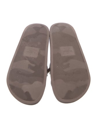 Valentino Rockstud Accents Rubber Slides