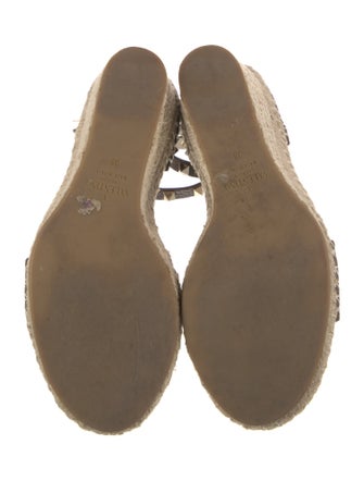Valentino Rockstud Accents Leather Espadrilles