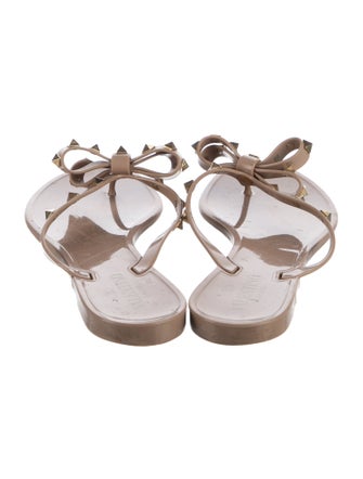 Valentino Rockstud Accents Rubber Slides