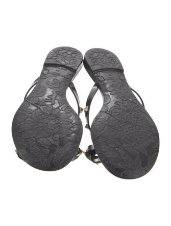 Valentino Rockstud Accents Rubber Slides