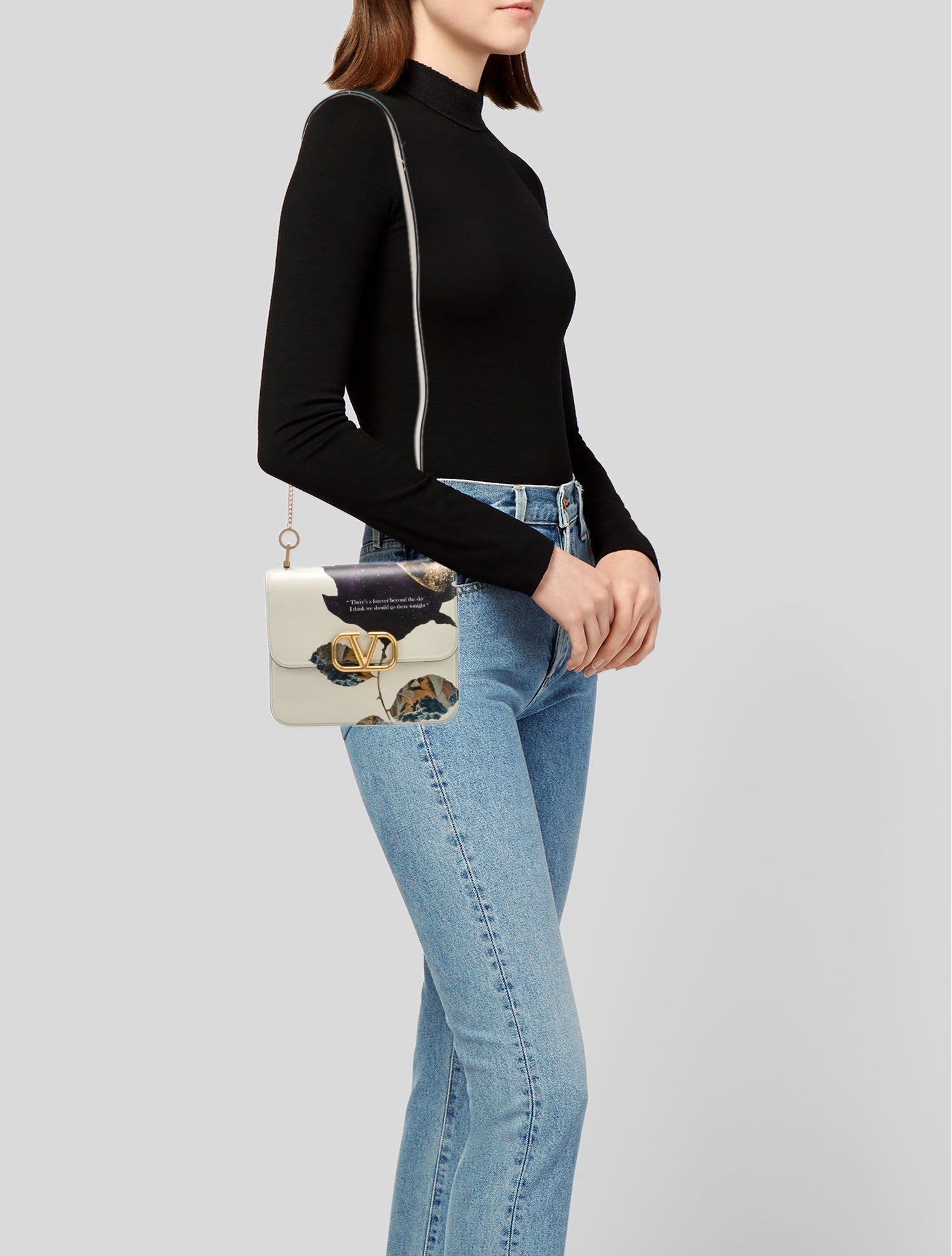 Valentino ヴィンテージ　かごバッグ Valentino 1973 Rockstud Rainbow Chevron Bag - Pink Crossbody
