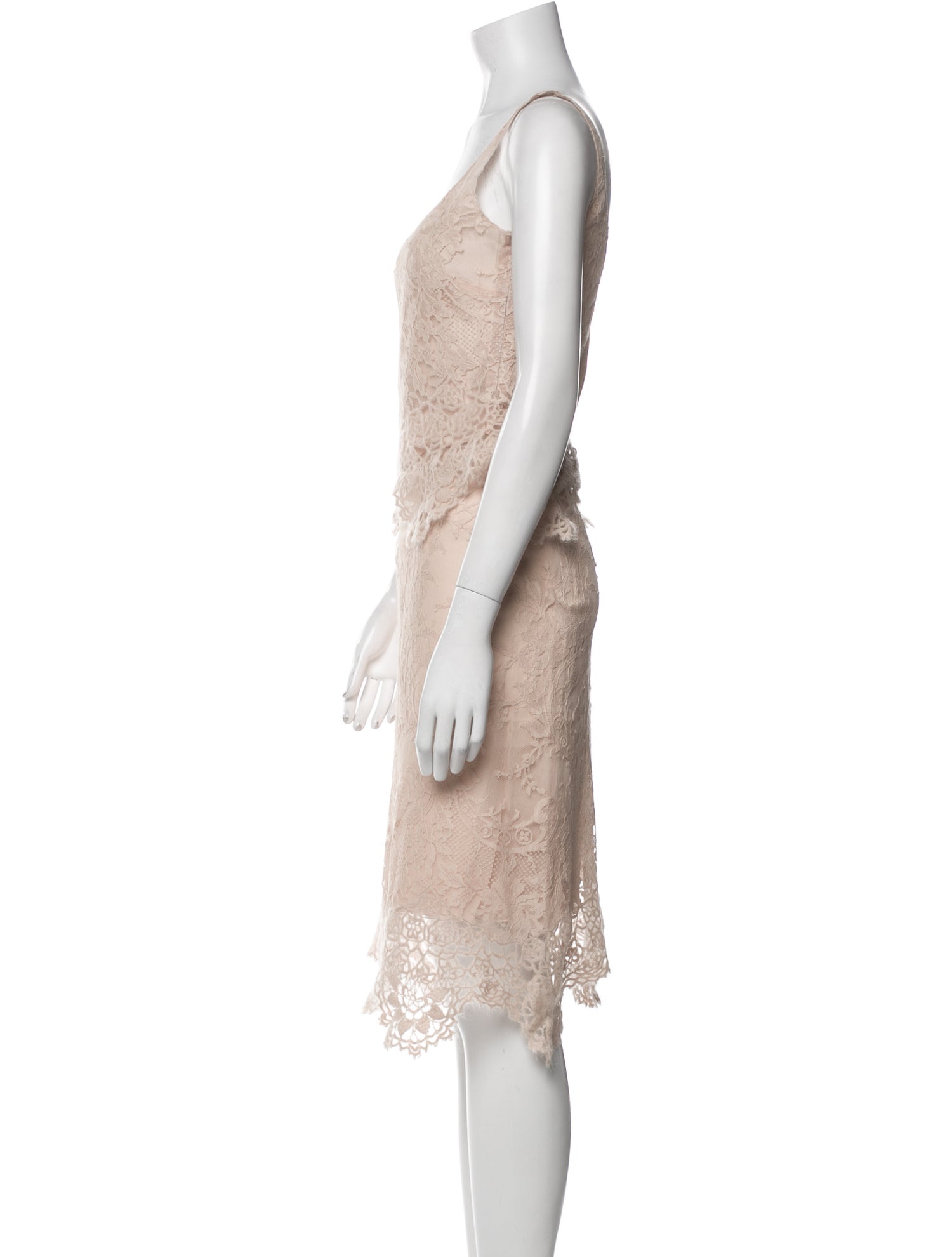 Valentino Lace Pattern