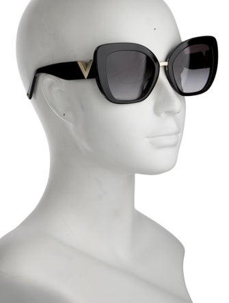 Valentino Rockstud Accents Oversize Sunglasses
