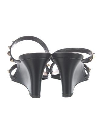 Valentino Rockstud Accents Leather Slides