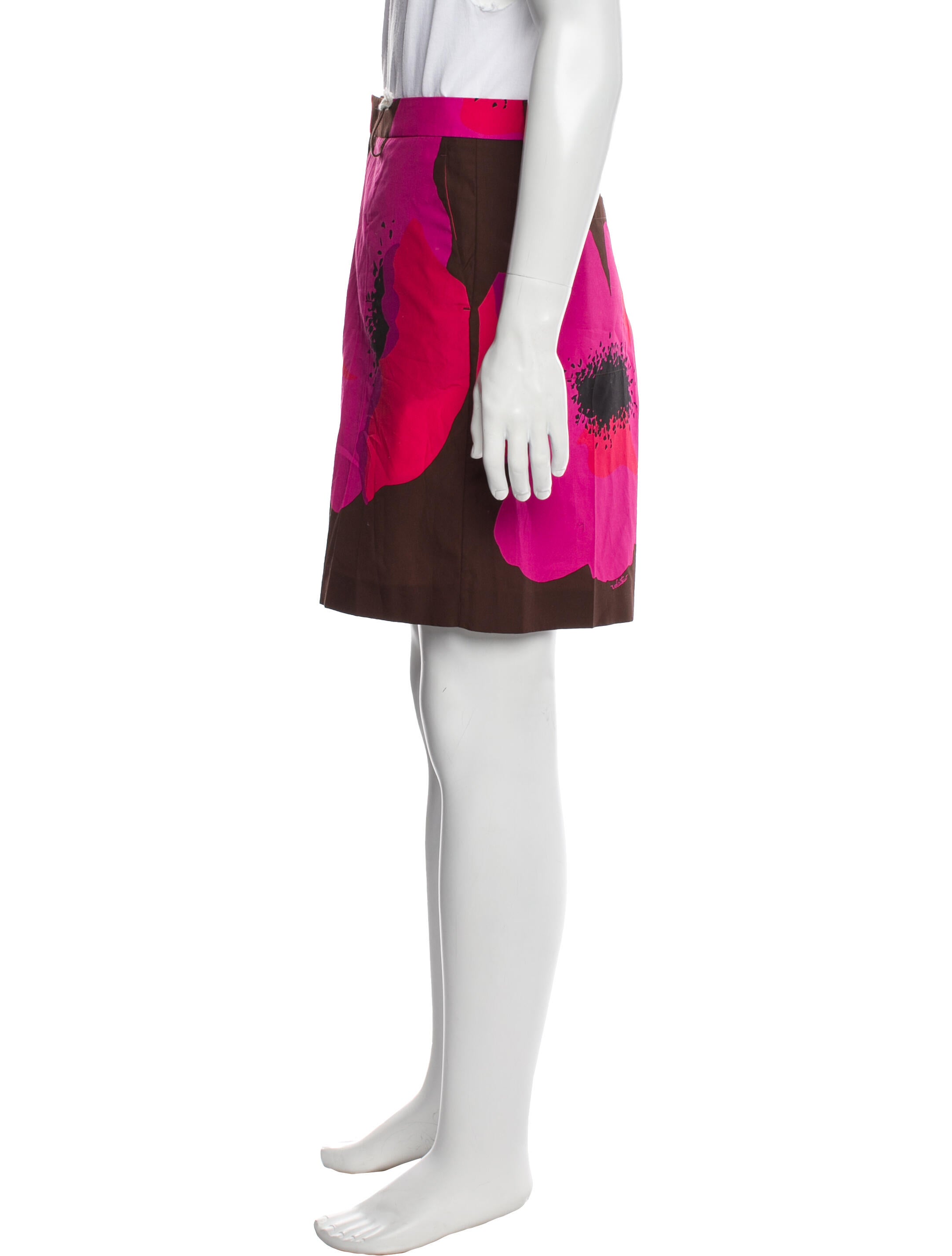 Valentino Graphic Print Jogger Shorts w/ Tags