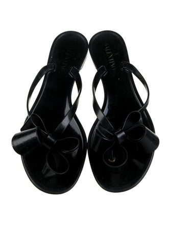 Valentino Rockstud Accents Rubber Slides