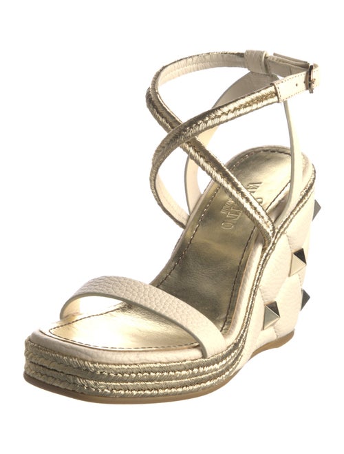 Valentino Rockstud Accents Leather Slingback Pumps