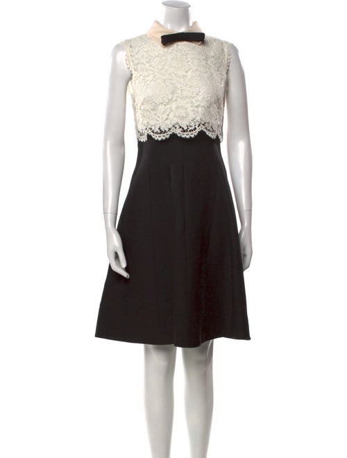 Valentino Virgin Wool Knee-Length Dress