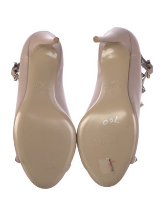 Valentino Rockstud Accents Leather Pumps