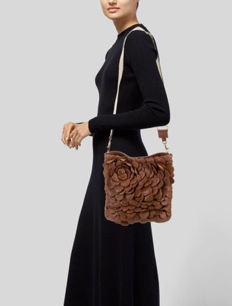 Valentino Leather Garavani 03 Rose Edition