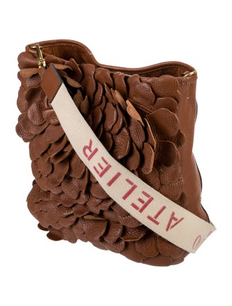 Valentino Leather Garavani 03 Rose Edition