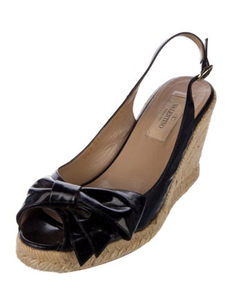 Valentino Patent Leather Bow Accents Slingback Pumps