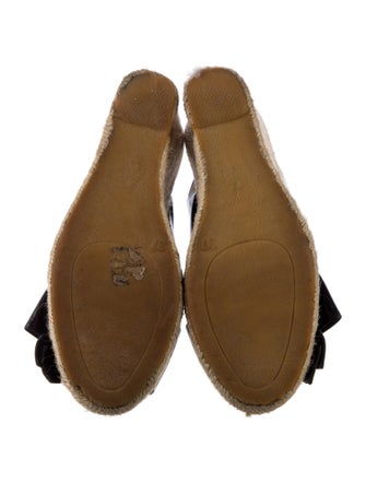 Valentino Patent Leather Bow Accents Slingback Pumps