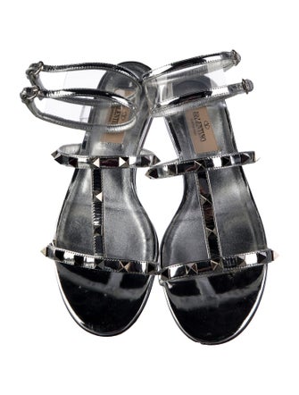 Valentino Rockstud Accents Leather T-Strap Sandals