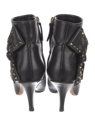 Valentino Rockstud Accents Leather Lace-Up Boots