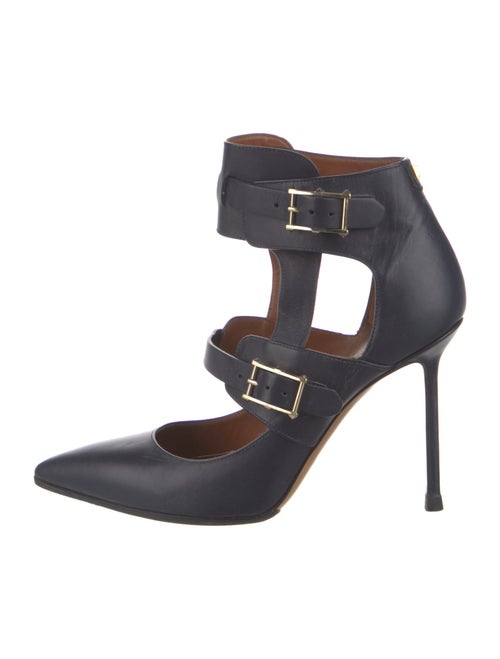 Valentino Rockstud Accents Leather Pumps