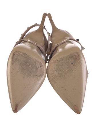 Valentino Rockstud Accents Leather Pumps