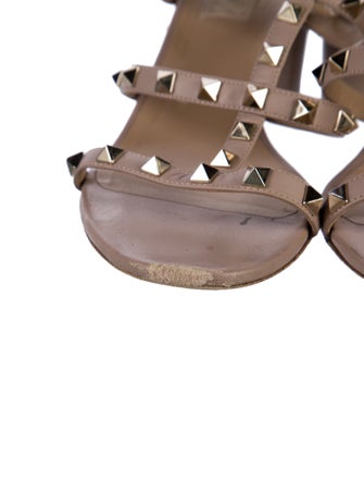 Valentino Rockstud Accents Leather T-Strap Sandals