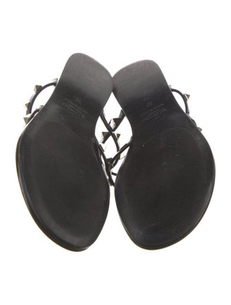 Valentino Rockstud Accents Rubber Slides