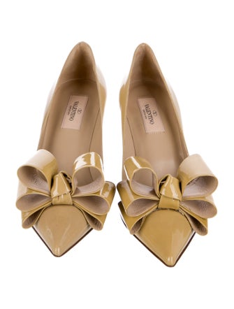 Valentino Patent Leather Bow Accents Pumps
