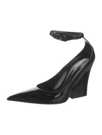 Valentino Rockstud Accents Patent Leather Pumps