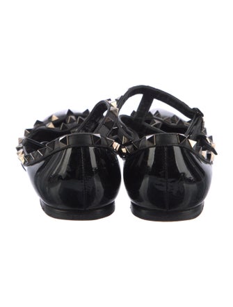 Valentino Interlocking CC Logo Patent Leather Ballet Flats