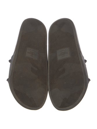 Valentino Rockstud Accents Rubber Slides