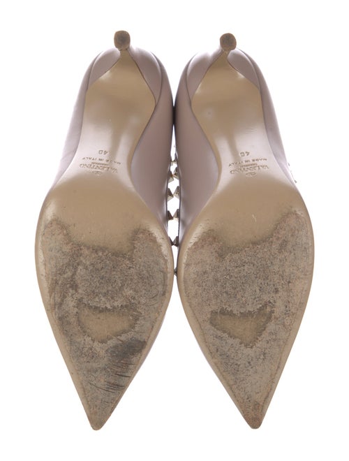 Valentino Rockstud Accents Leather Pumps