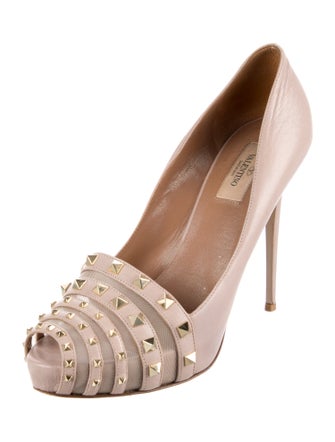 Valentino Rockstud Accents Leather Pumps