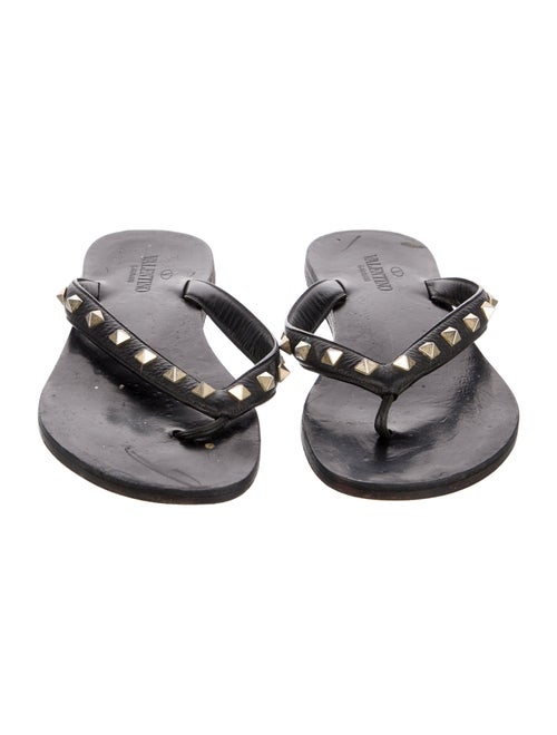 Valentino Rockstud Accents Leather Flip Flops
