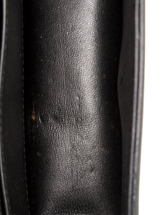 Valentino Vlogo LOCÒ Small