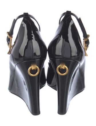 Valentino Rockstud Accents Patent Leather Pumps