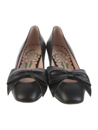 Valentino Leather Bow Accents Pumps