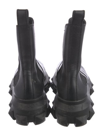 Valentino Rockstud Accents Leather Chelsea Boots
